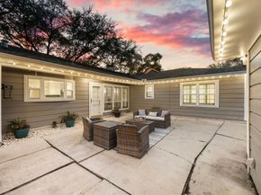 1515 Dodd Lane, Houston TX 77077