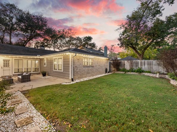 1515 Dodd Lane, Houston TX 77077