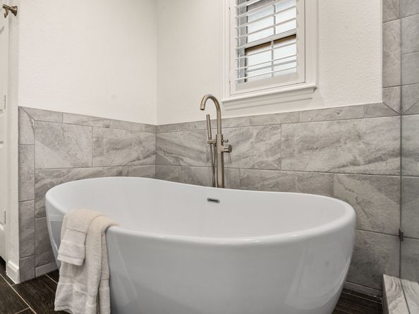 1515 Dodd Lane, Houston TX 77077