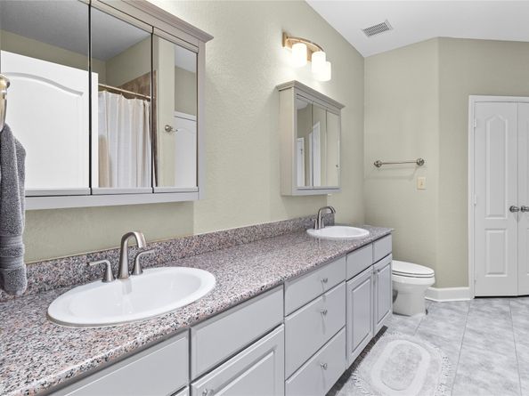 1711 Old Spanish Trail 136, Houston TX 77054