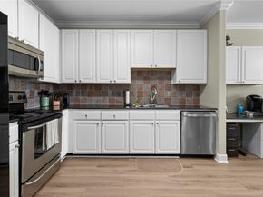 1711 Old Spanish Trail 136, Houston TX 77054