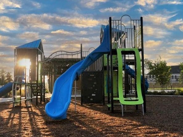 22006 Sam Raburn Drive, Tomball TX 77375