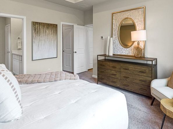 22006 Sam Raburn Drive, Tomball TX 77375