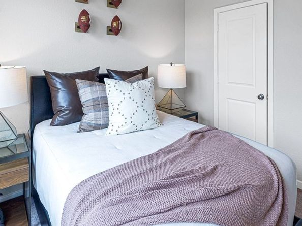 22006 Sam Raburn Drive, Tomball TX 77375