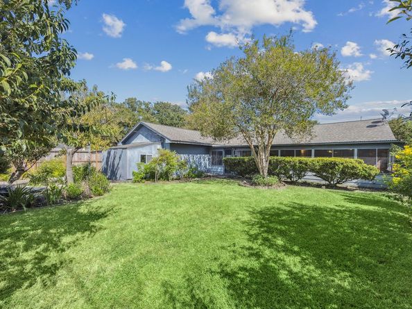7302 Burning Tree Drive, Houston TX 77036