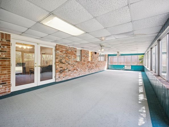 7302 Burning Tree Drive, Houston TX 77036