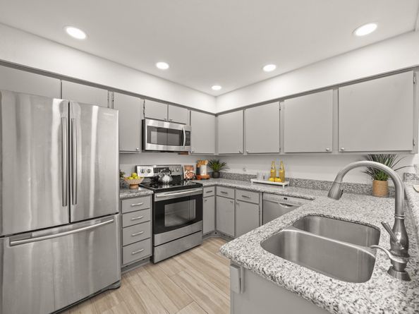 2611 Grants Lake Boulevard 213, Sugar Land TX 77479