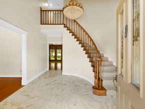 1746 Country Club Boulevard, Sugar Land TX 77478