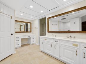 1746 Country Club Boulevard, Sugar Land TX 77478