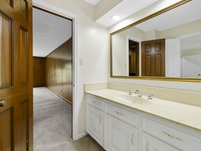 1746 Country Club Boulevard, Sugar Land TX 77478