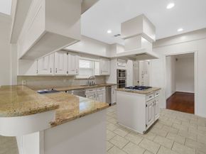 1746 Country Club Boulevard, Sugar Land TX 77478