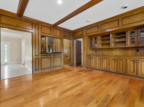 1746 Country Club Boulevard, Sugar Land TX 77478