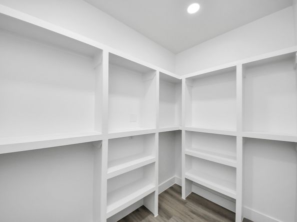 9307 Jutland Road, Houston TX 77033