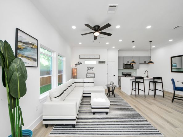 9307 Jutland Road, Houston TX 77033