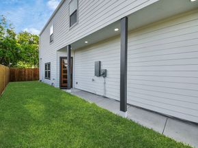 9307 Jutland Road, Houston TX 77033
