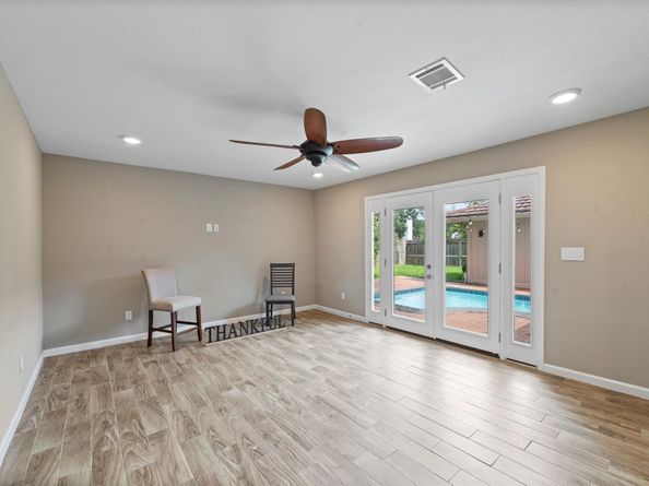 210 Big Hollow Lane, Houston TX 77042