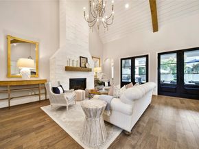 10 Peerless Point Place, Tomball TX 77375