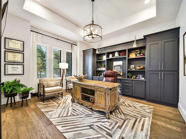 10 Peerless Point Place, Tomball TX 77375