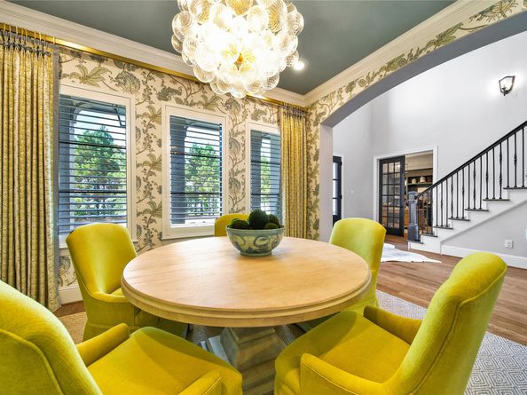 10 Peerless Point Place, Tomball TX 77375