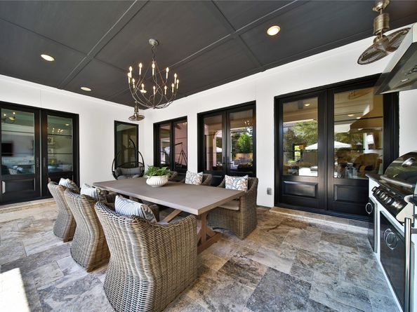 10 Peerless Point Place, Tomball TX 77375