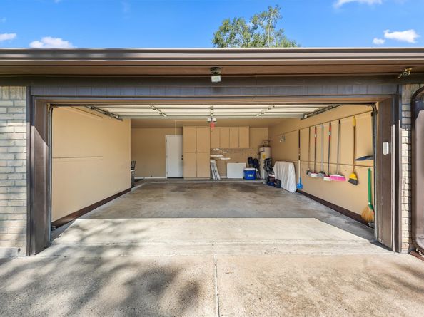 242 Blackwater Lane, Houston TX 77015