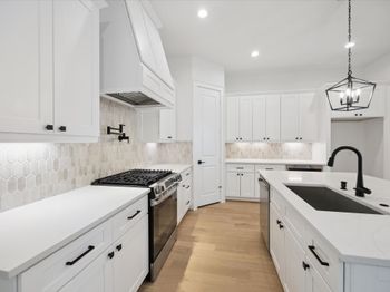 308 E 28th Street