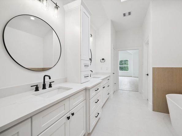 308 E 28th Street, Houston TX 77008