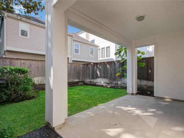 1808 Ridgewood Street, Houston TX 77006