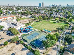 1808 Ridgewood Street, Houston TX 77006