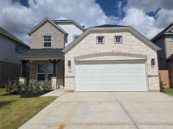 2559 Forest Cedar Lane, Conroe TX 77301