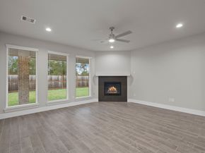 2116 Golden Spruce Court, Conroe TX 77301