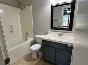 11711 Chanteloup Drive, Houston TX 77047