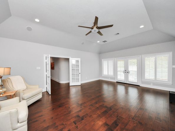 6302 S Royal Point Drive, Kingwood TX 77345