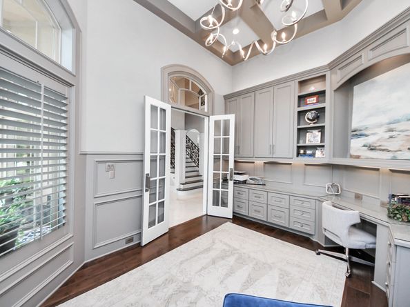 6302 S Royal Point Drive, Kingwood TX 77345