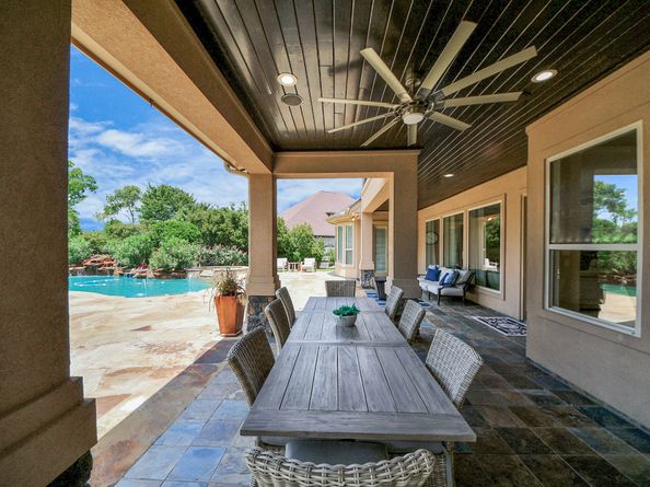 6302 S Royal Point Drive, Kingwood TX 77345