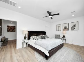 9026 Scott Street, Houston TX 77051