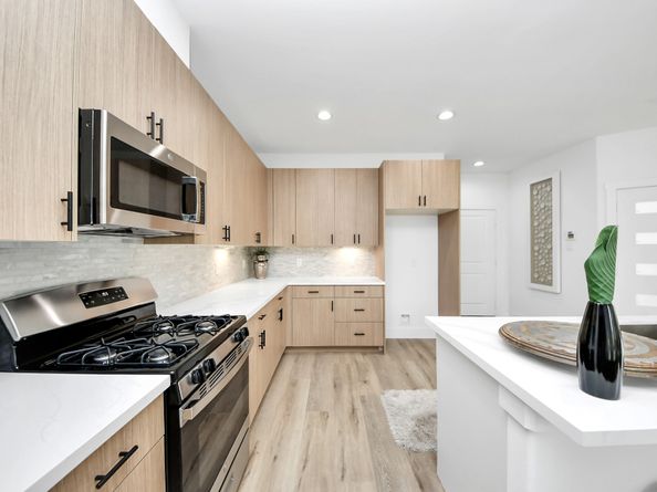 9026 Scott Street, Houston TX 77051