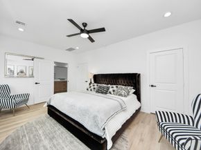 9026 Scott Street, Houston TX 77051