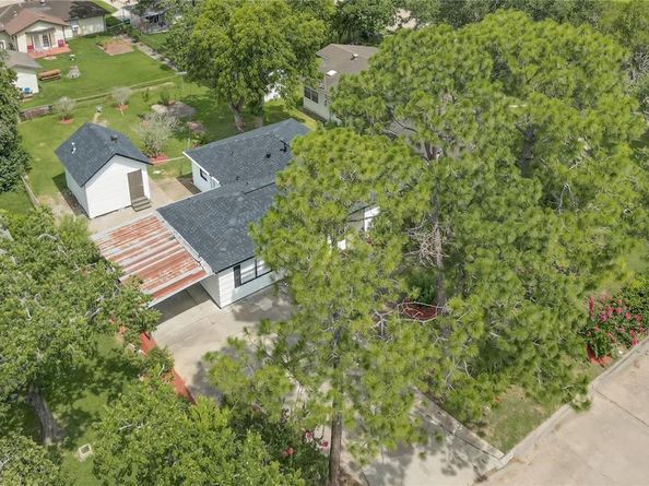 13915 Nitida Street, Houston TX 77045