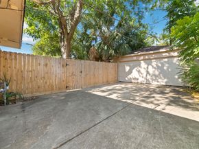 11426 Endicott Lane, Houston TX 77035
