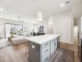 3923 Willowbend Point, Houston TX 77025