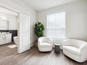 3923 Willowbend Point, Houston TX 77025