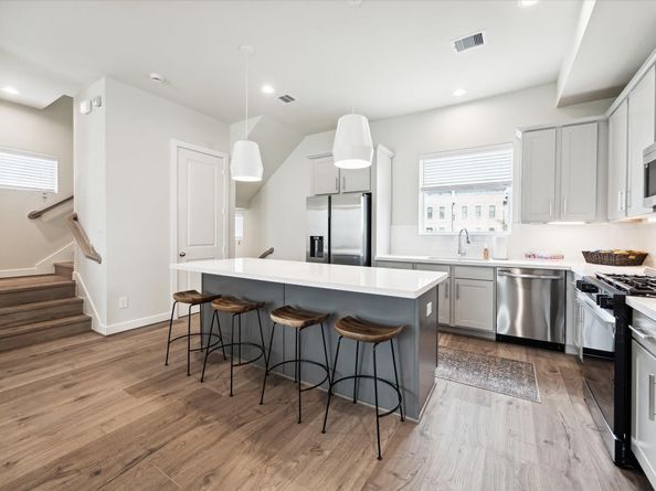 3923 Willowbend Point, Houston TX 77025