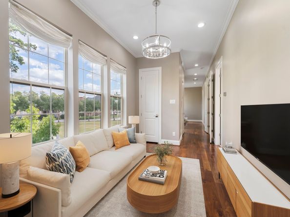 14 Jetty Point Drive, The Woodlands TX 77380