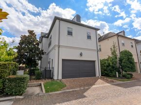 14 Jetty Point Drive, The Woodlands TX 77380