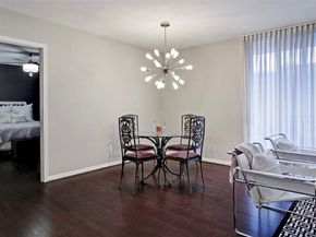 3401 Timmons Lane 26, Houston TX 77027