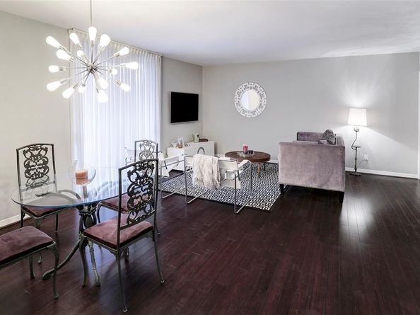 3401 Timmons Lane 26, Houston TX 77027