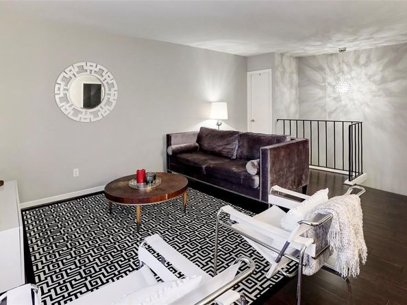 3401 Timmons Lane 26, Houston TX 77027