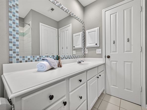 139 Velvet Grass Court, The Woodlands TX 77382