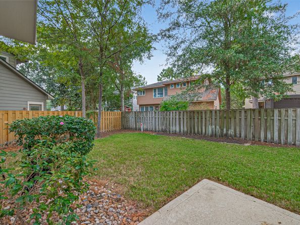 139 Velvet Grass Court, The Woodlands TX 77382